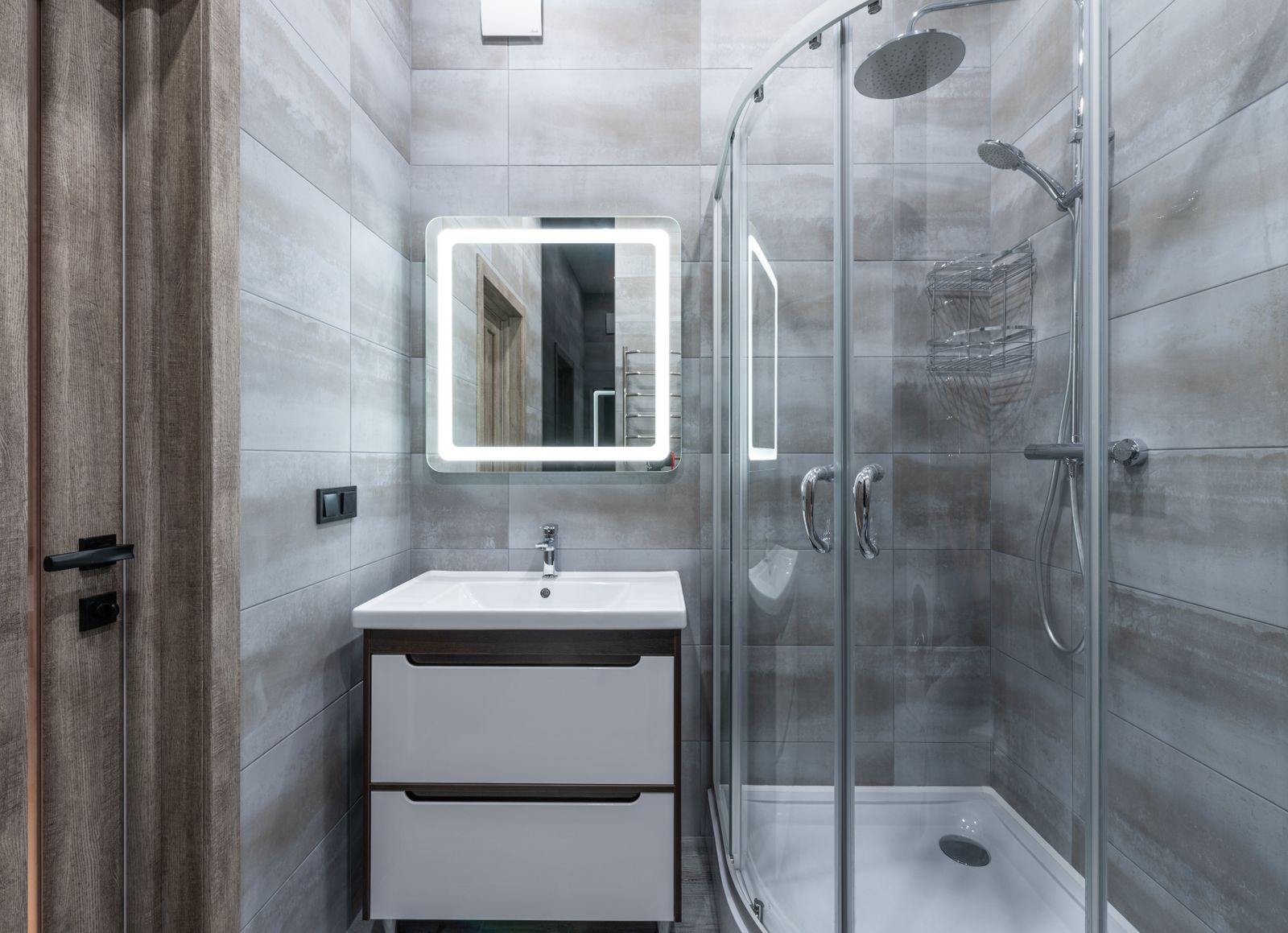 Property bathroom photo 6436770